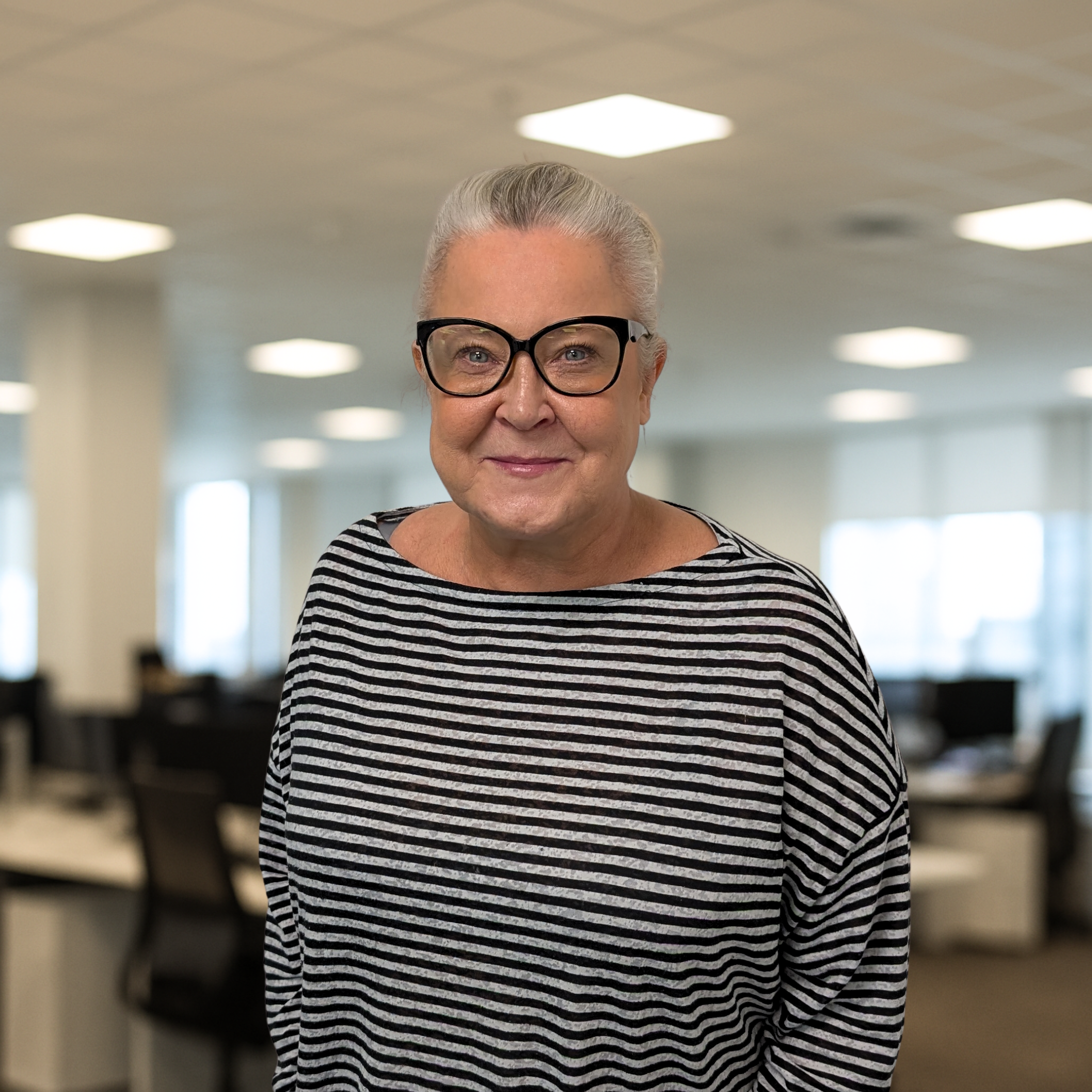 Emma Humphreys W Alt Background